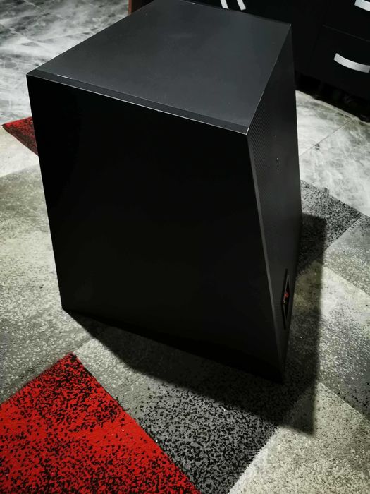 Subwoofer auto Pioneer (2 bucăți disponibile) + Incintă MDF