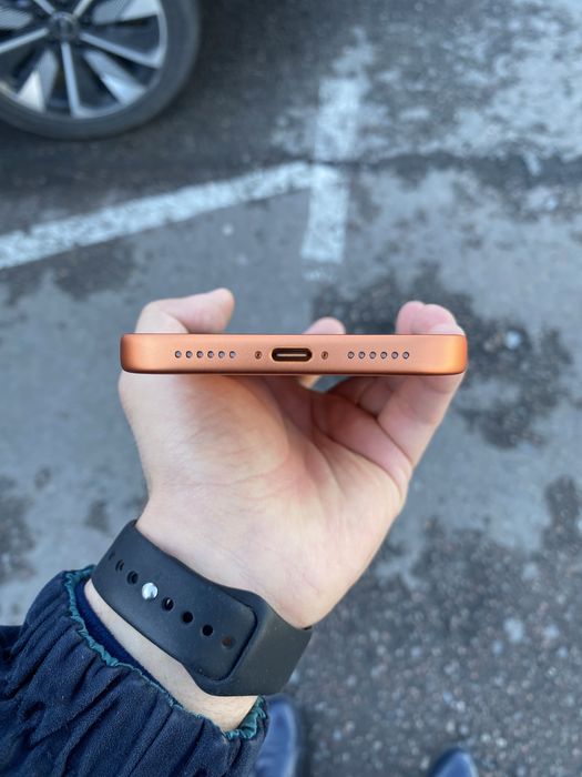 Iphone  17 promax orench 256
