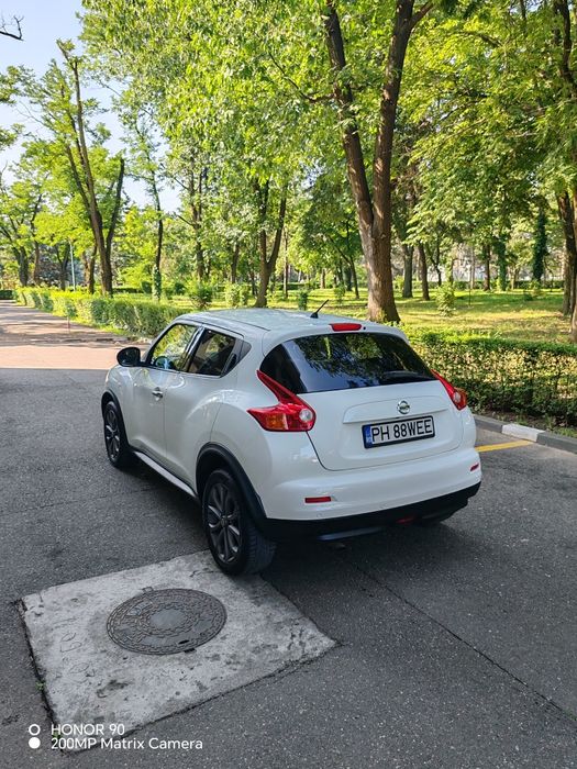 Nissan Juke 1.6i,automat