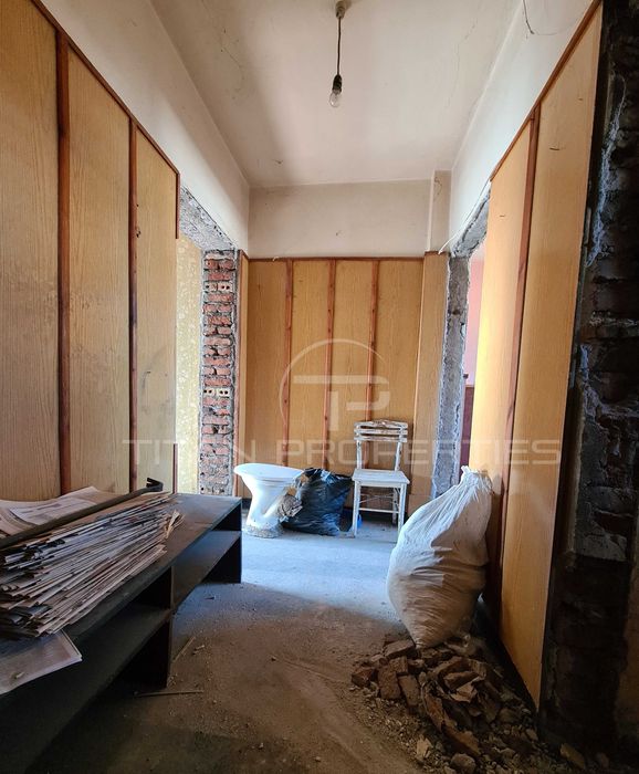 Продава се Тристаен апартамент в Пловдив, Съдийски - 68 кв.м за 1383 €/кв.м - Снимка #6