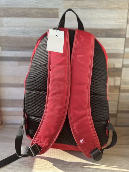 Ученическа раница “Jordan”