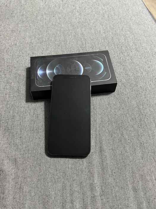 Хороший 12 про 128