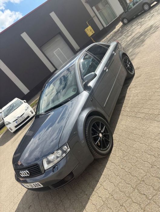 Vând audi a4 b6 automat