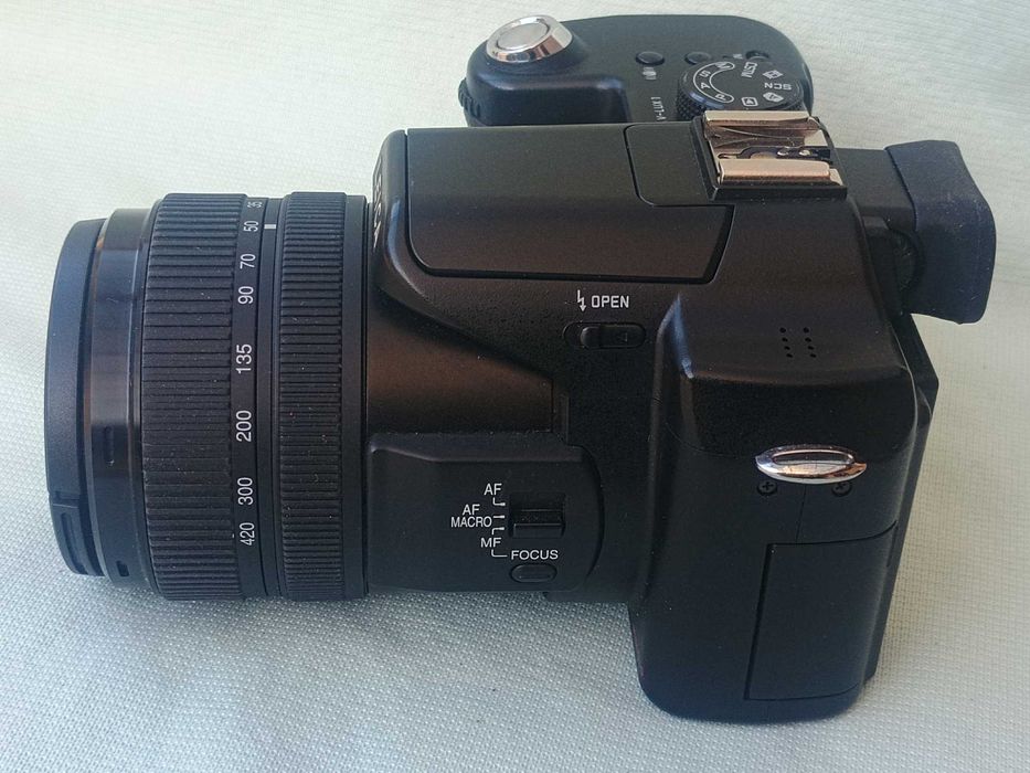 Leica V 1 Lux digital.