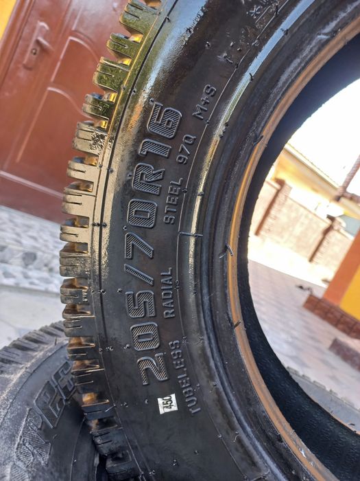 Резина 205.70.R16