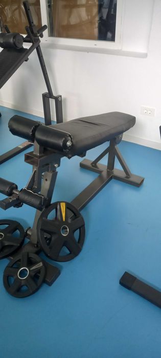 Aparate fitness la pret de fier vechi.Se vând pentru eliberarea spațiului