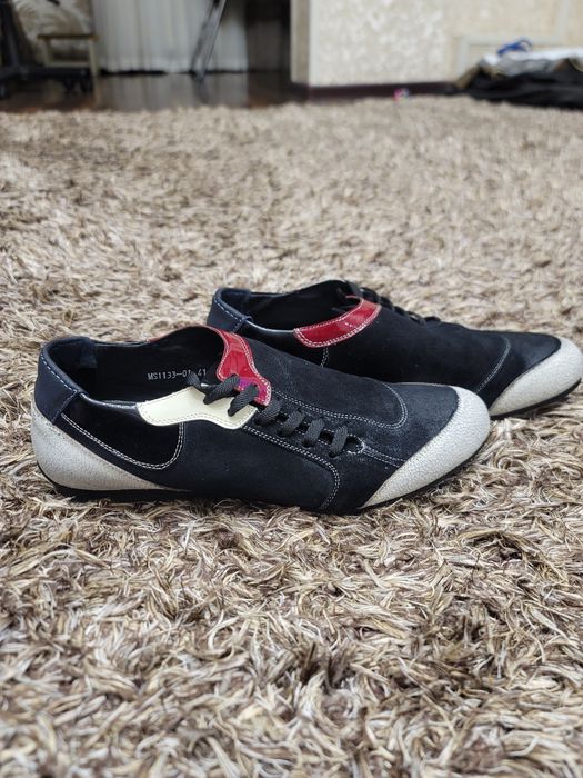 Продаётся мужская кожаная обувь