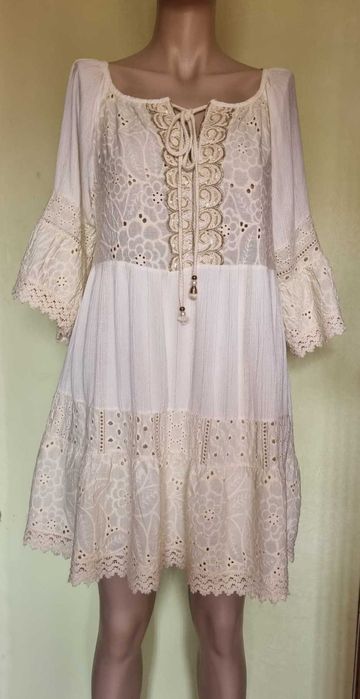 Rochie brodata, dichisita, bumbac 60% vascoza 40%, marimea M
