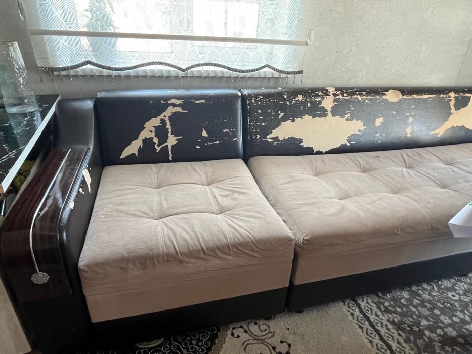 Диван для гостиной