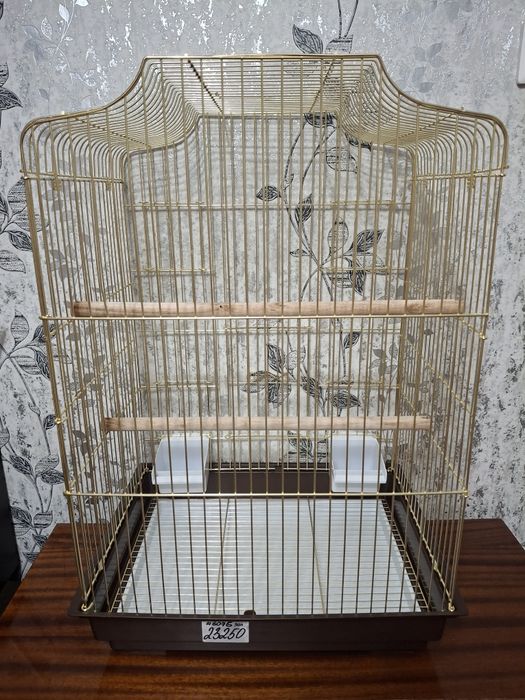 Продам Новую клетку для Попугаев