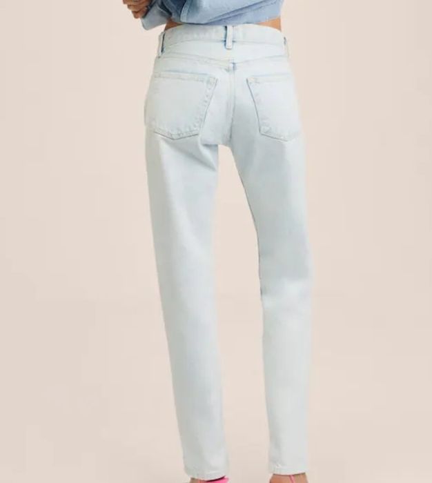 Светлосини дънки MANGO