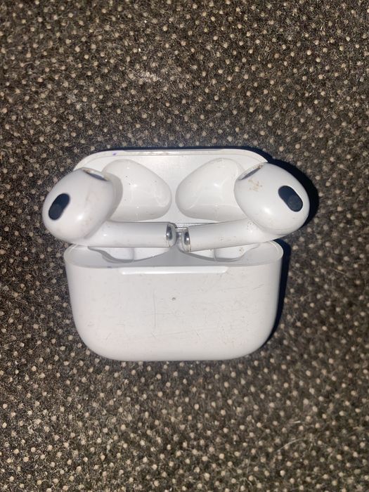 Airpods 1pro. Оригинал