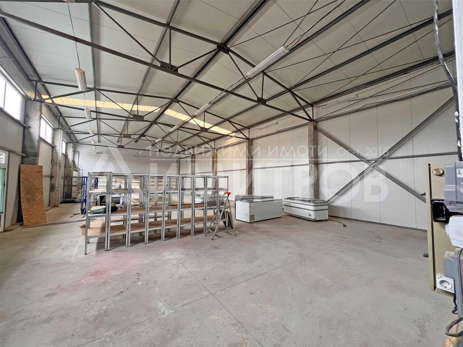 Дава под наем бизнес имот магазин, складово помещение в гр. Нови пазар