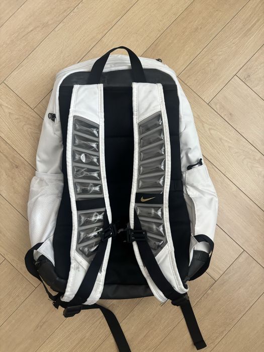 Продам nike elite v3