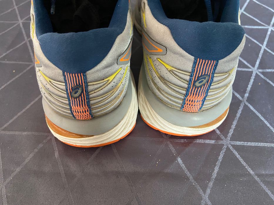 Оригинални Asics, номер 41