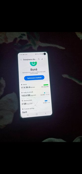 Samsung s10e de 128 GB și 6 GB ram