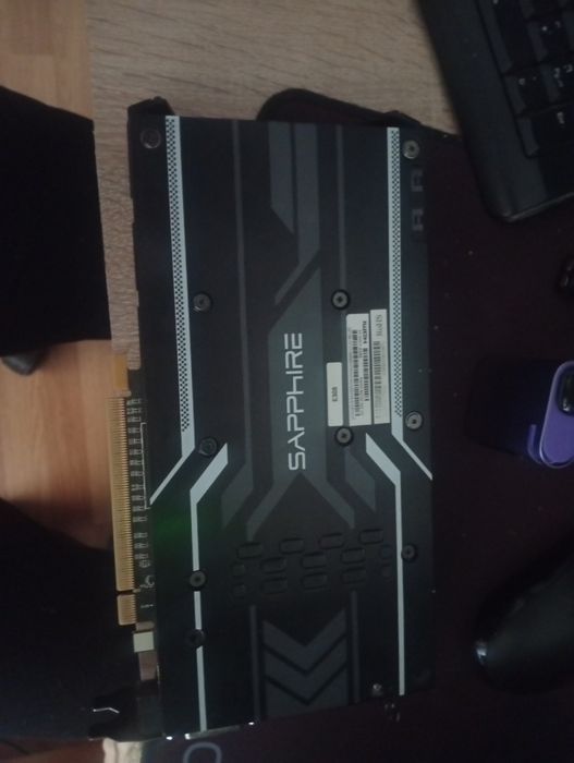 Vând placa video SAPPHIRE Nitro R9 380