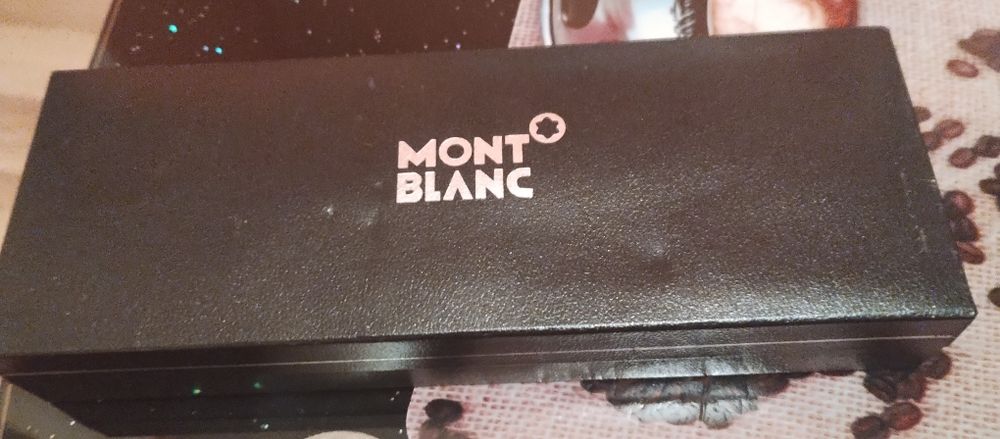 Продавам химикалки mont blanc