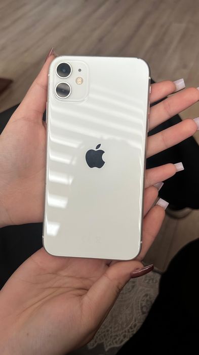 Продам Айфон 11 или обмен
