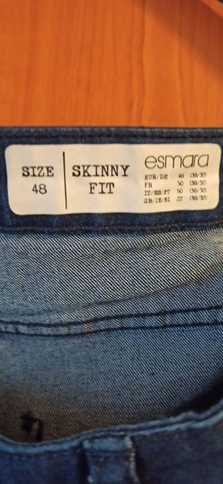 Pantaloni mărimea 48 noi cu eticheta