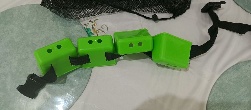 Пояс для уселения сопротевления в воде