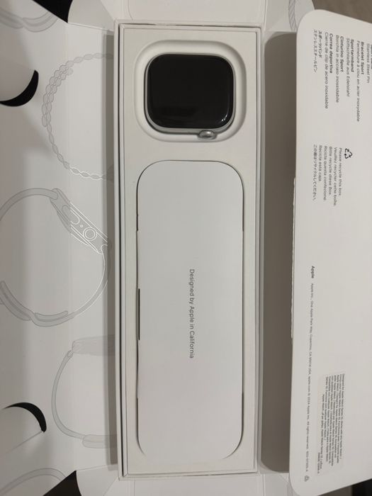Apple Watch 10 46 mm Silver батарея 99%