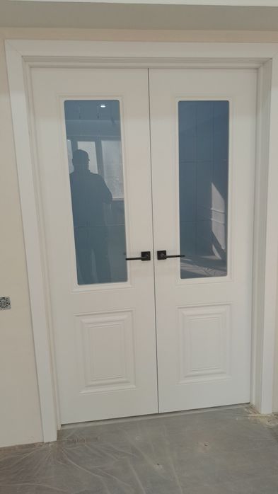 Установка межкомнатных дверей