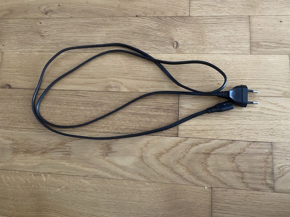 Playstation 4 pro и 3 джойстика