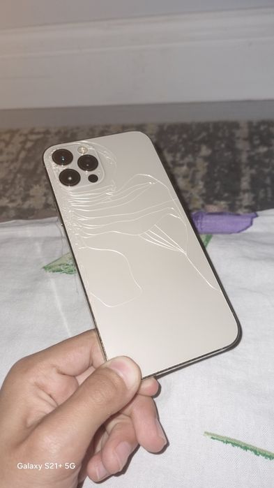 Iphone 12pro 256gb золотистый