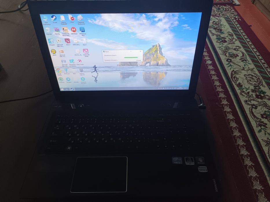 Ноутбук. Lenovo.