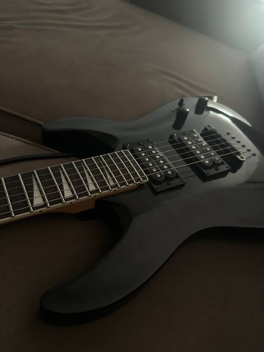 Гитара jackson s32 + fender mustang LT25