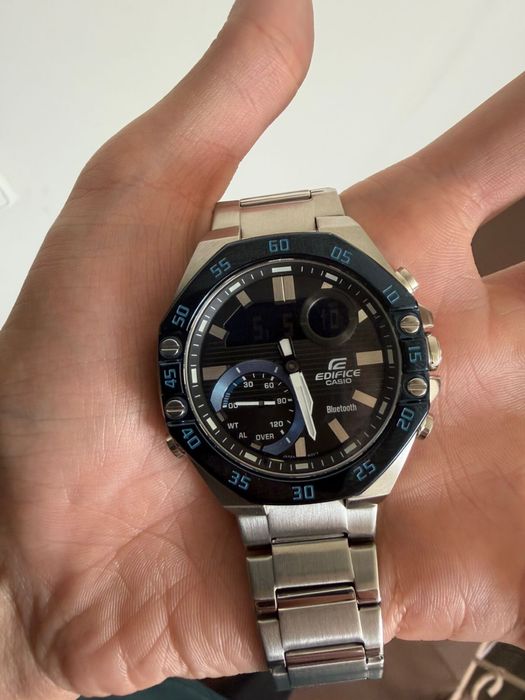 Часы Casio