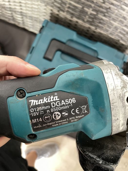 Makita Ъглошлайф Батерия Куфар