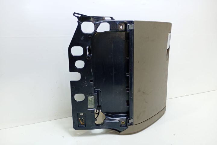 Torpedou 8K1880302B Audi A5 8T