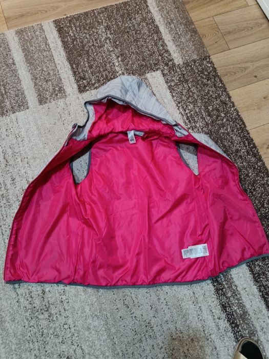 Vesta cu gluga 14 15 ani