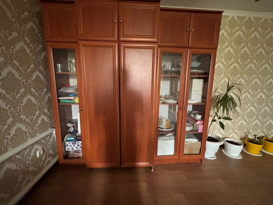 3 шкафа в хорошем состоянии