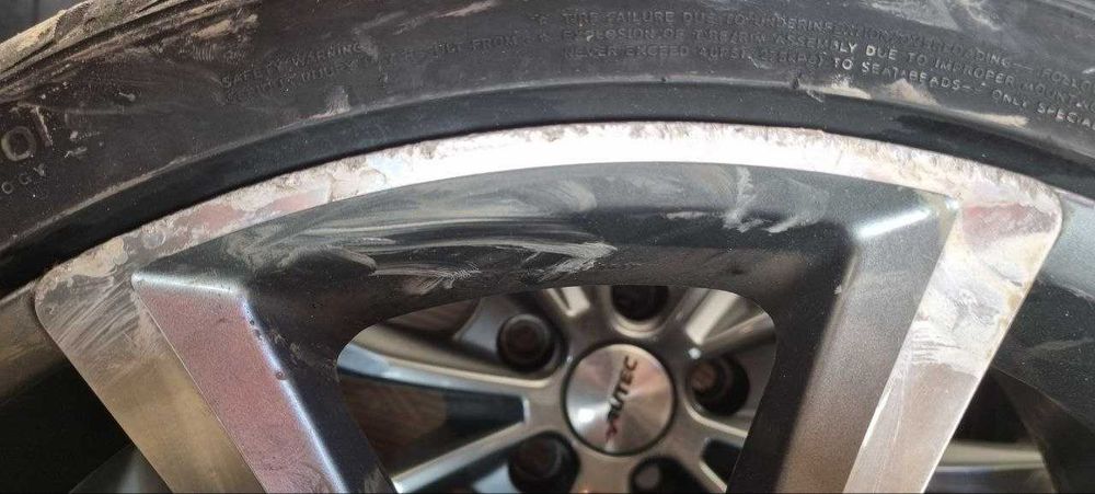 Roti  19  de Golf 7 cu anvelope Hankook 225/35/19