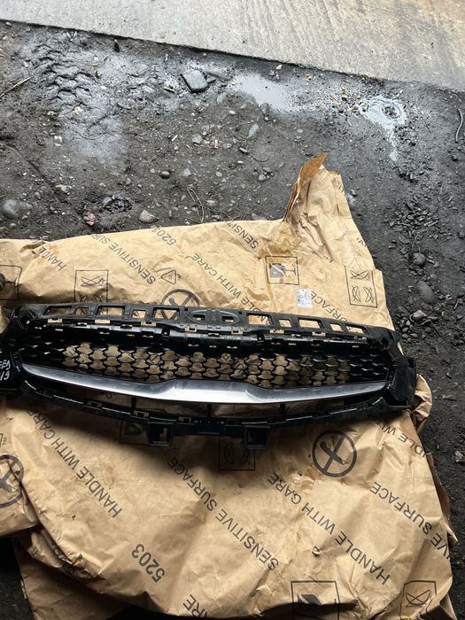 Grila fata kia ceed 2019