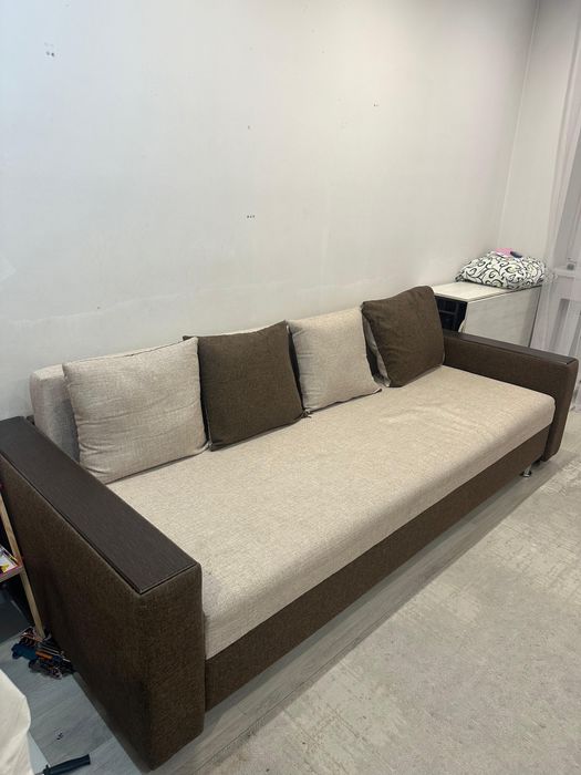 Диван раскладной 2,6 м