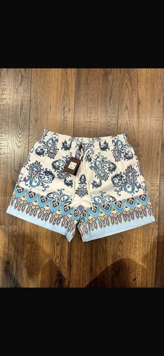 Мъжки бански различни модели