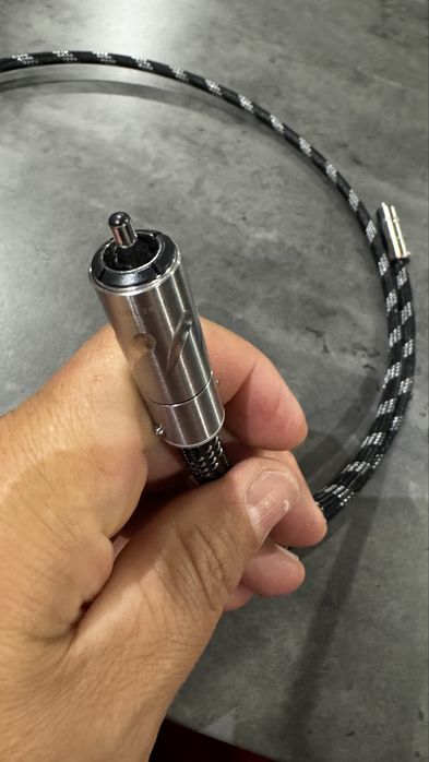Cablu digital Coaxial argint pur 1,5m cu mufe Furutech