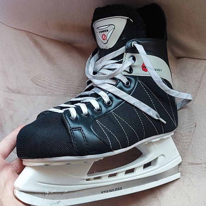 Продам коньки в идеальном состоянии