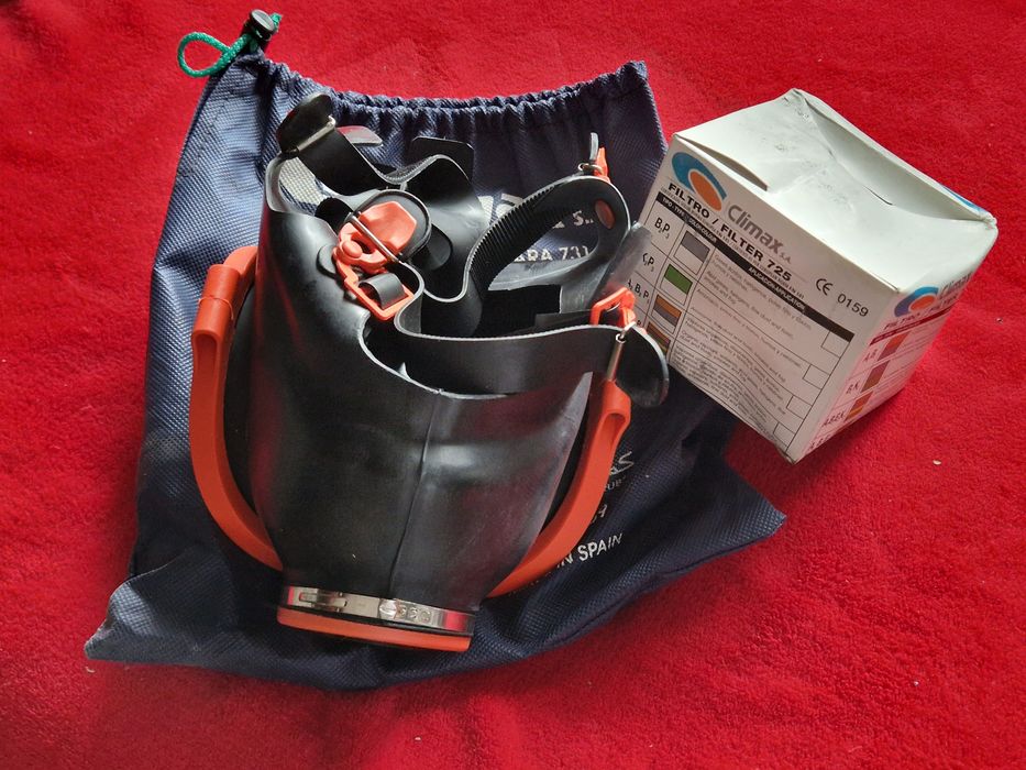 Masca de Gaze cu cartus ,produs nou