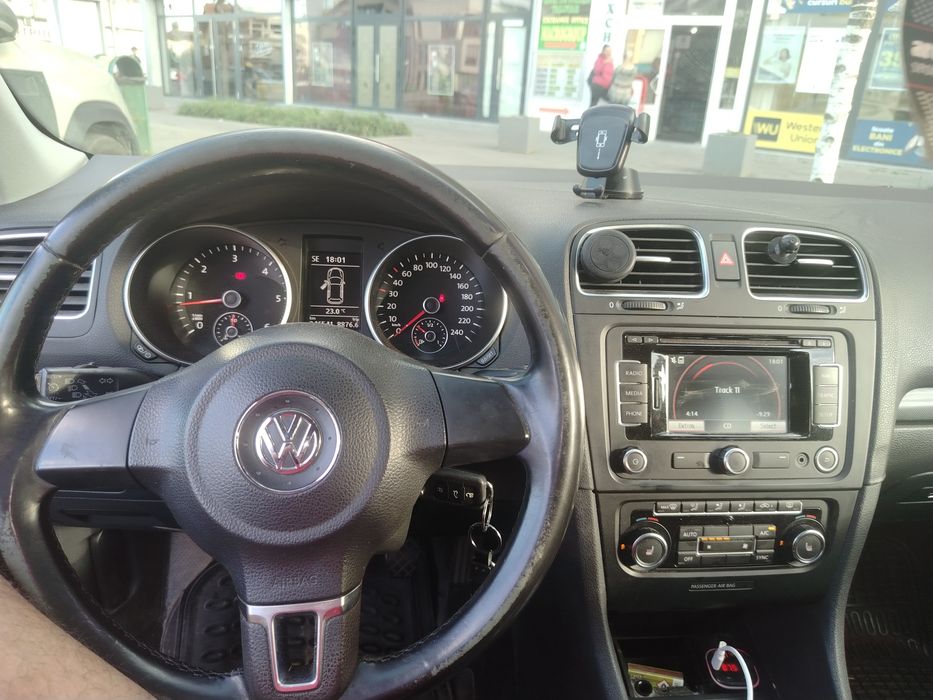 Vând volkswagen golf 6