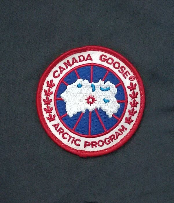 Canada Goose Down Parka Jacket оригинално пухено зимно парка яке L