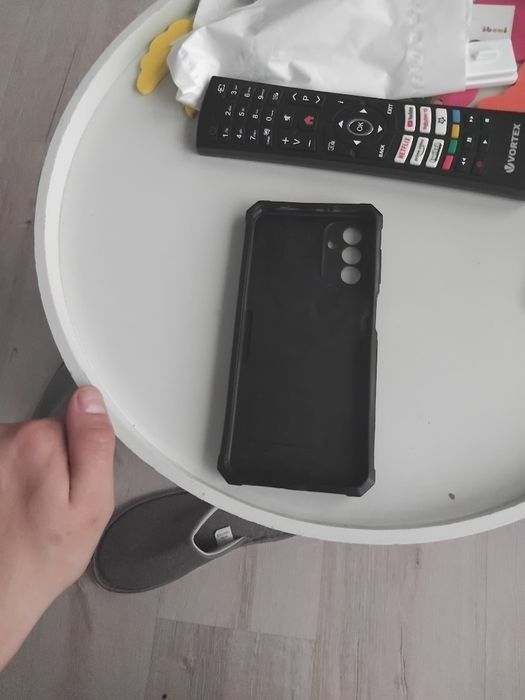 Vând husă samsung A13 5G
