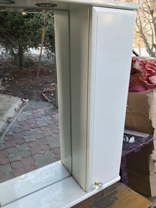 Продам зеркало для ванной.