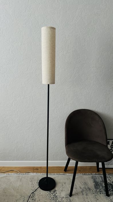 Напольный торшер