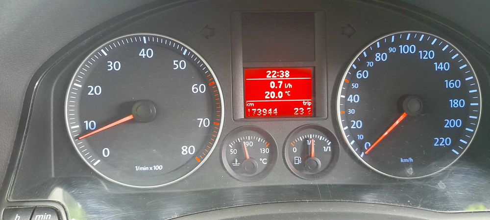 Volkswagen golf V