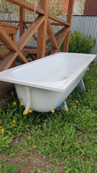 Продам ванну в хорошем состоянии